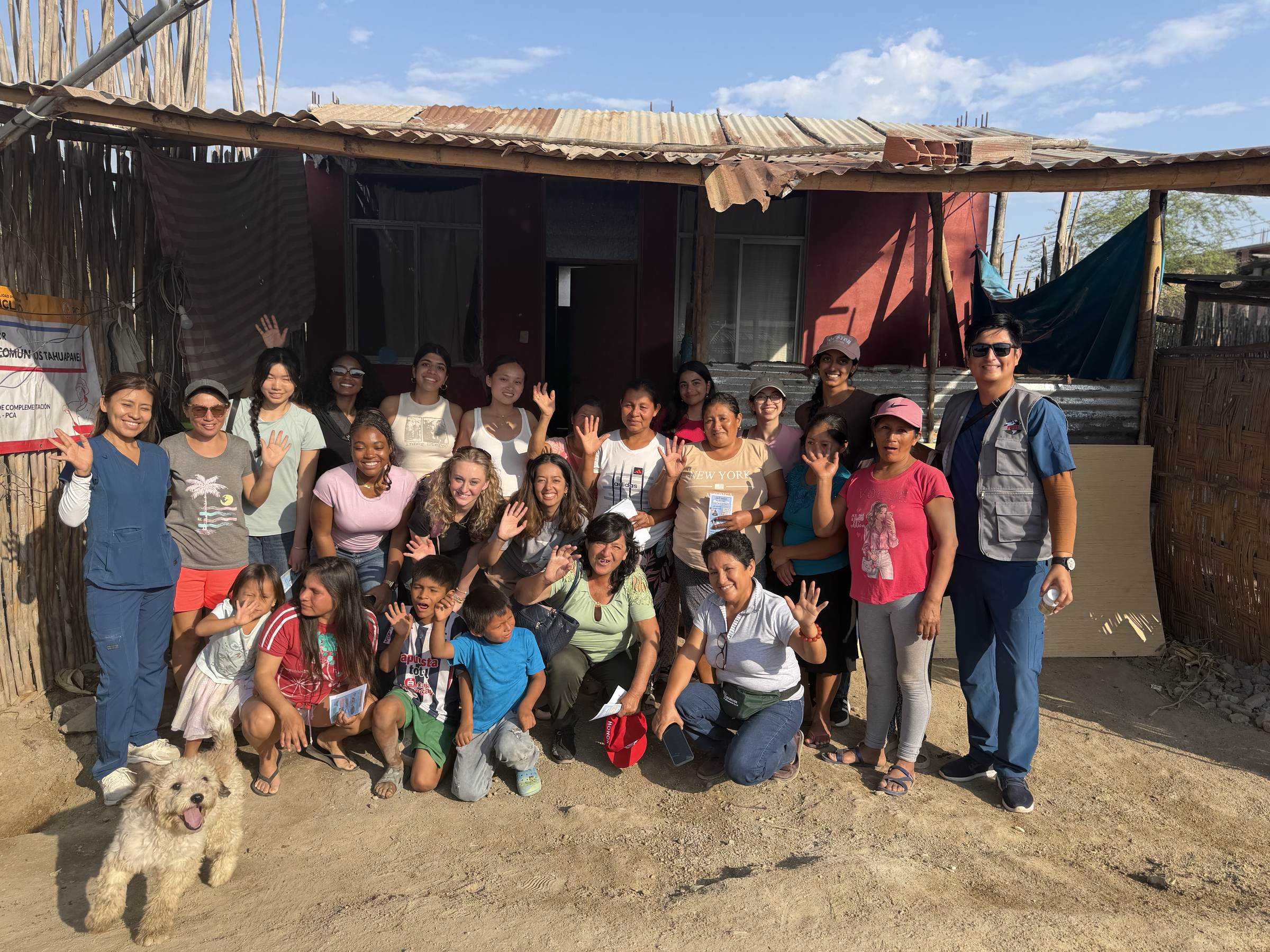 FNE volunteers and community members together in Lambayeque, Peru